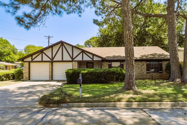 1901 Alston Street, Arlington, TX 76013
