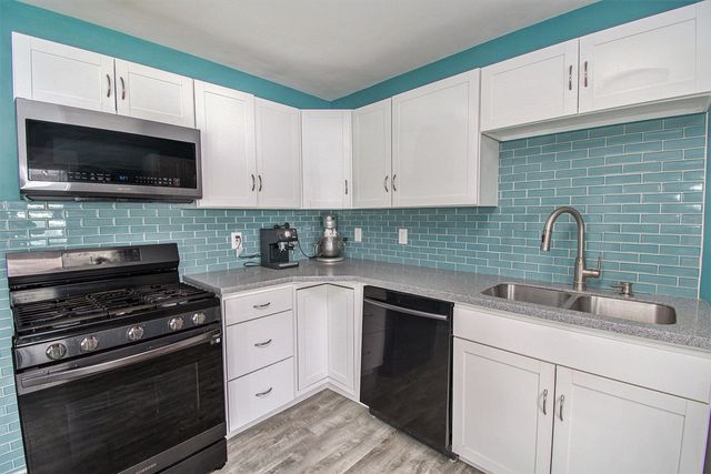 409 South Street, Spring Lake, MI 49456