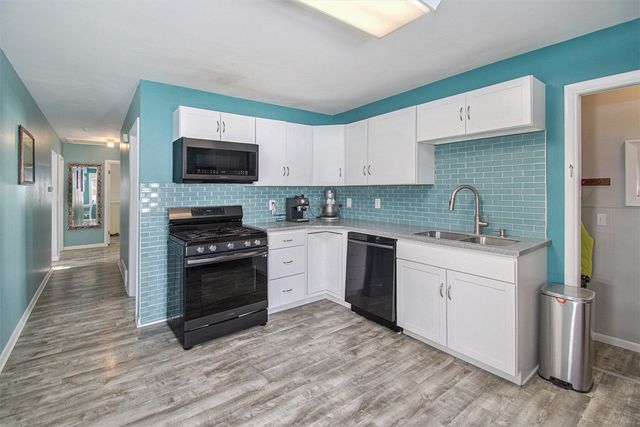 409 South Street, Spring Lake, MI 49456