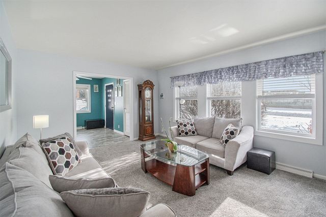 409 South Street, Spring Lake, MI 49456