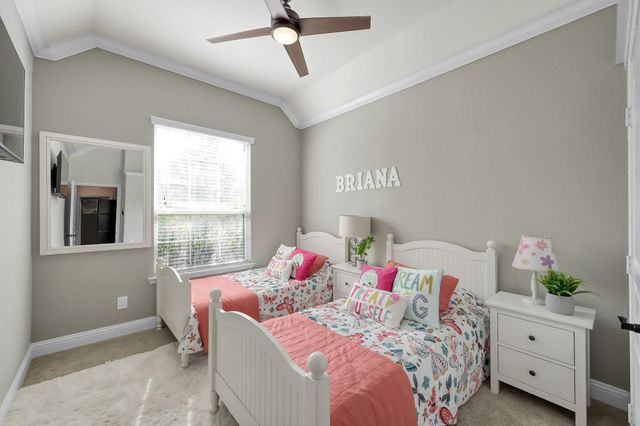 98 Lindenberry Circle, The Woodlands, TX 77389