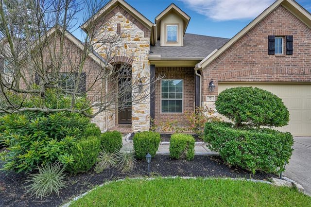 98 Lindenberry Circle, The Woodlands, TX 77389