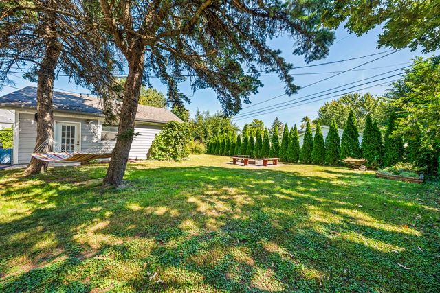 9725 Normandy Avenue, Oak Lawn, IL 60453