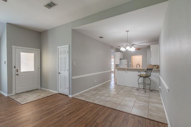 9265 Meandering Drive, North Richland Hills, TX 76182
