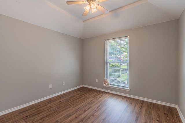 9265 Meandering Drive, North Richland Hills, TX 76182