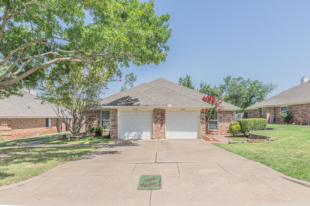 9265 Meandering Drive, North Richland Hills, TX 76182