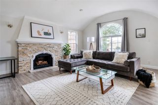 1572 S Ridgeley, Los Angeles, CA 90019