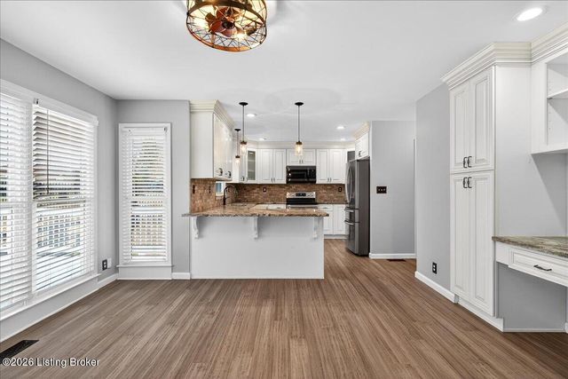 2005 Waldner Ct, Crestwood, KY 40014