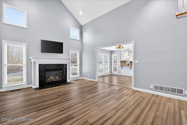 2005 Waldner Ct, Crestwood, KY 40014