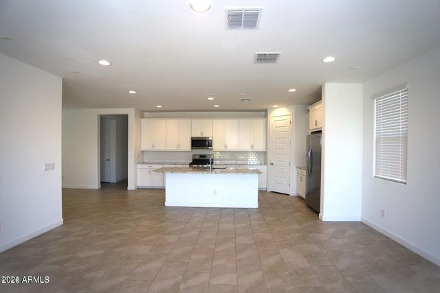 4407 N 94th Drive, Phoenix, AZ 85037