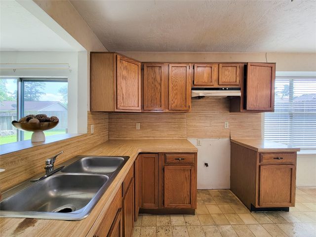 23211 Timberbrook Drive, Spring, TX 77373