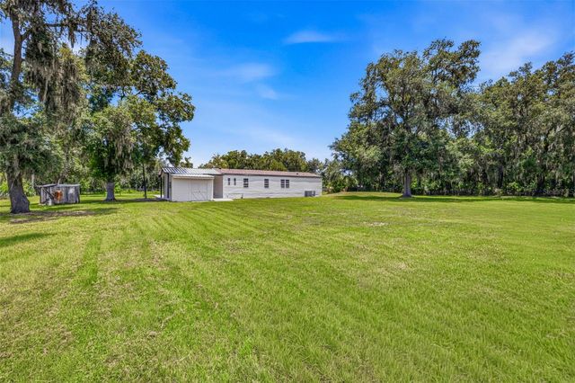 5005 SUGAR OAK LANE, Dover, FL 33527