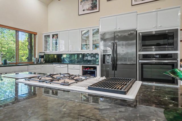 12091 Mierkey Rd., Jackson, CA 95642
