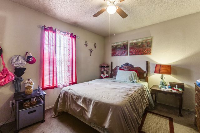 216 Creekstone Court, Seagoville, TX 75159