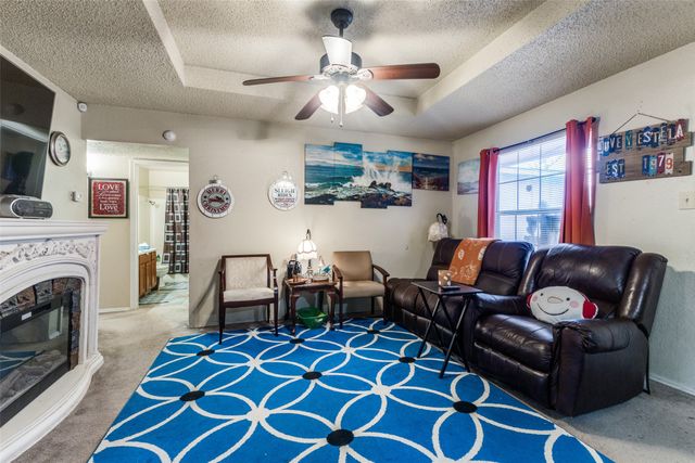 216 Creekstone Court, Seagoville, TX 75159