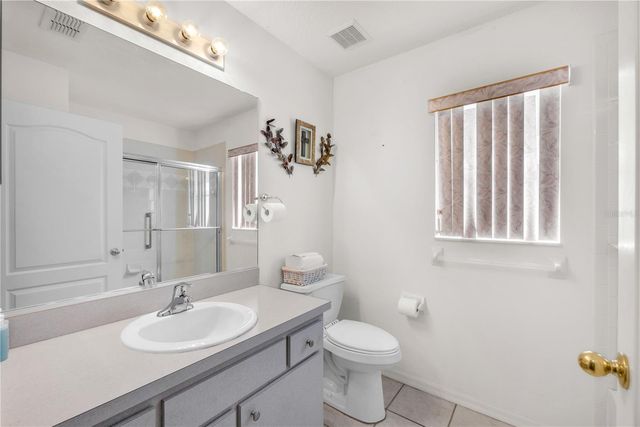 2332 TOWERING OAKS CIRCLE, Seffner, FL 33584