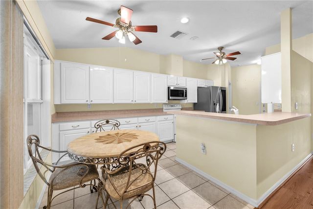 2332 TOWERING OAKS CIRCLE, Seffner, FL 33584