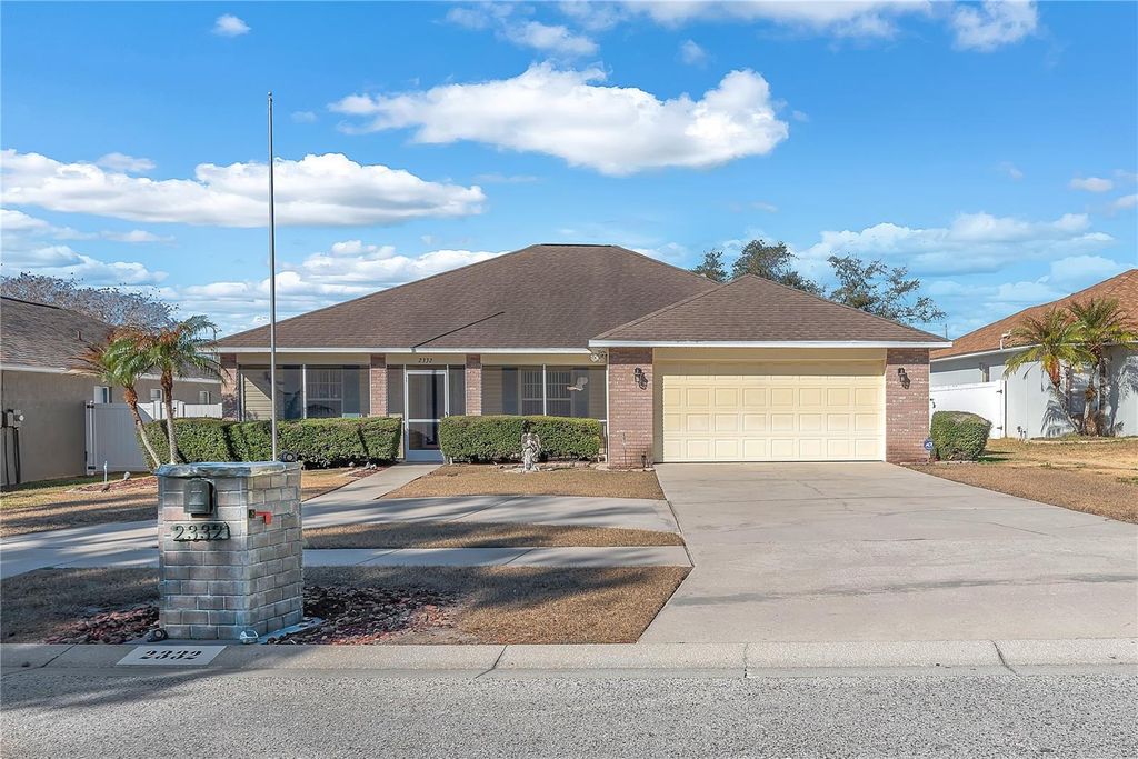 2332 TOWERING OAKS CIRCLE, Seffner, FL 33584