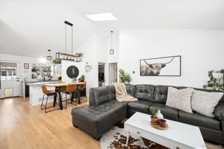 9659 W Chatfield Avenue A, Littleton, CO 80128