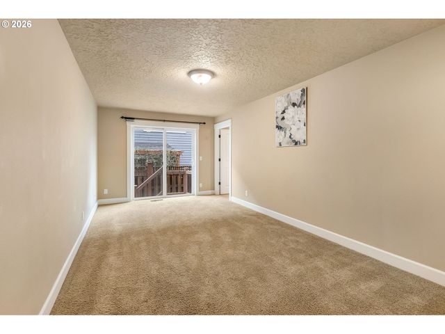 3796 ILLAHE HILL Rd S, Salem, OR 97302