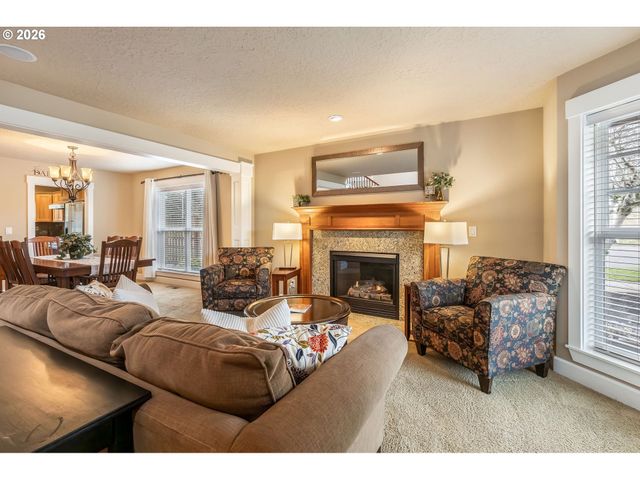 3796 ILLAHE HILL Rd S, Salem, OR 97302