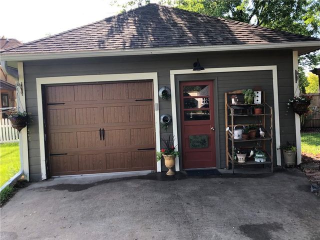 11 S 5th Street, Black River Falls, WI 54615