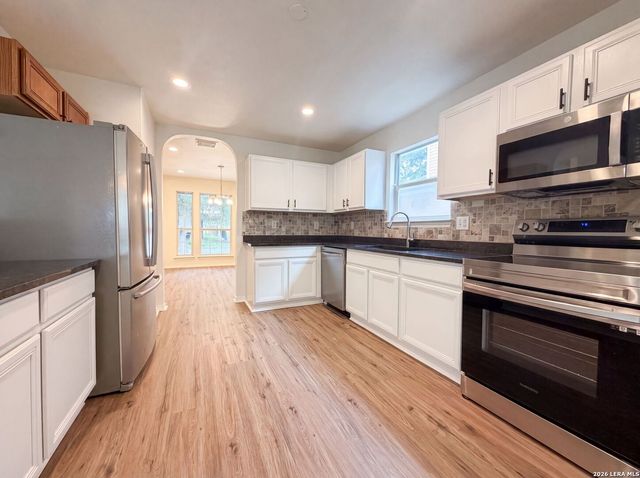 2648 HUNT ST, New Braunfels, TX 78130