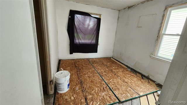 11741 Whithorn Street, Detroit, MI 48205