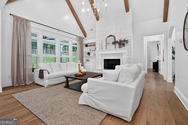 140 NORTHSHORE AT REDWINE Drive, Newnan, GA 30263