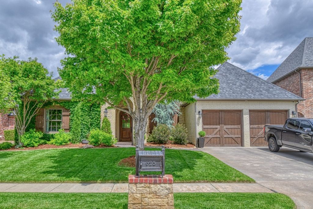 625 Greystone Lane, Norman, OK 73072