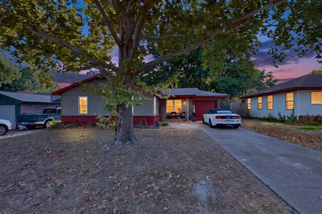 551 Dawson Drive, Duncanville, TX 75116 — photo 2