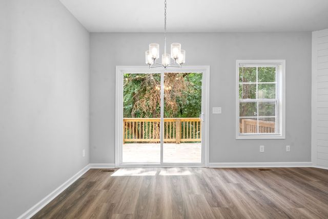 941 Cumberland Dr, Clarksville, TN 37040