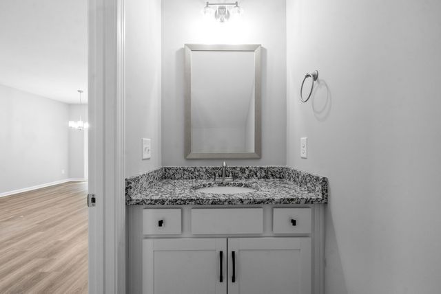 941 Cumberland Dr, Clarksville, TN 37040