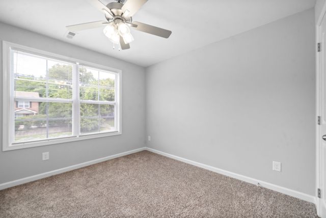 941 Cumberland Dr, Clarksville, TN 37040