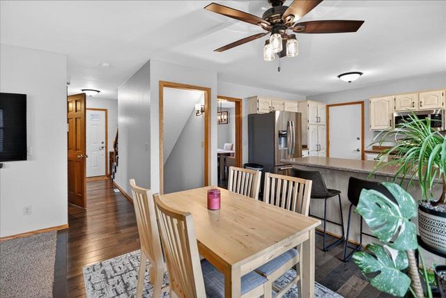 1200 Spahn Drive, Waunakee, WI 53597