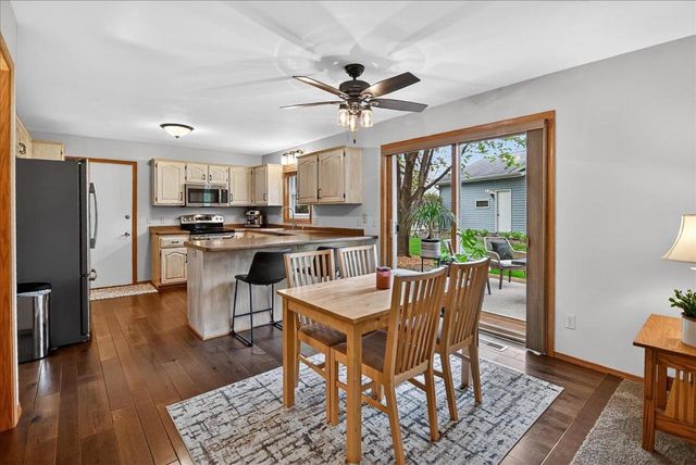 1200 Spahn Drive, Waunakee, WI 53597