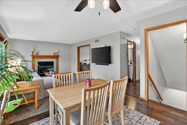 1200 Spahn Drive, Waunakee, WI 53597