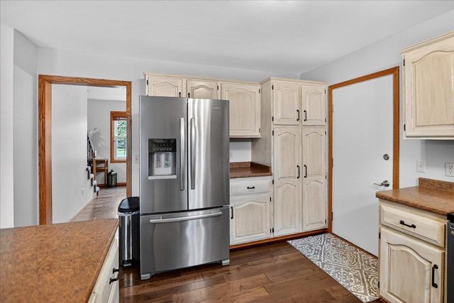 1200 Spahn Drive, Waunakee, WI 53597