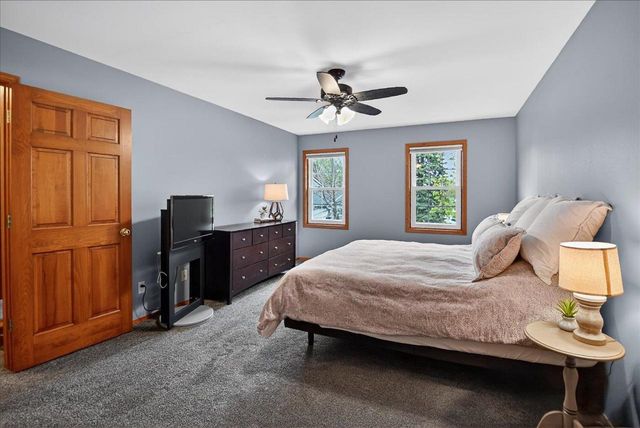 1200 Spahn Drive, Waunakee, WI 53597