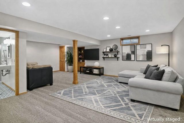 1200 Spahn Drive, Waunakee, WI 53597