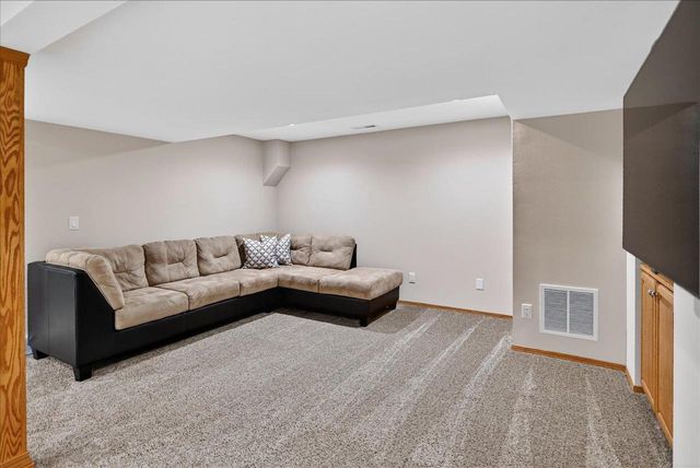 1200 Spahn Drive, Waunakee, WI 53597