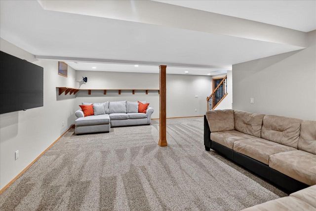 1200 Spahn Drive, Waunakee, WI 53597
