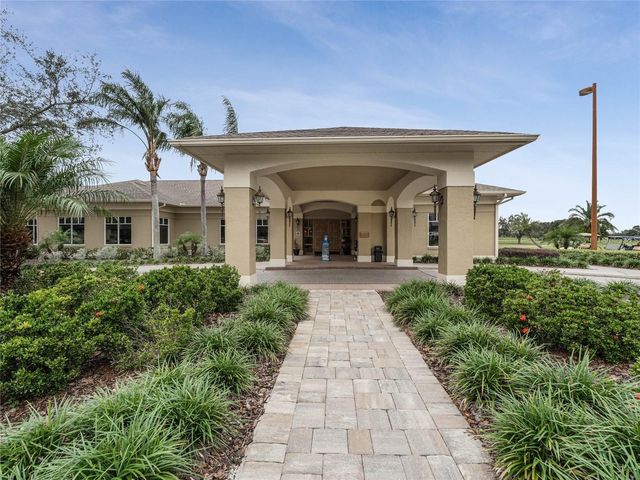 664 CLUBHOUSE ROAD, Winter Haven, FL 33884