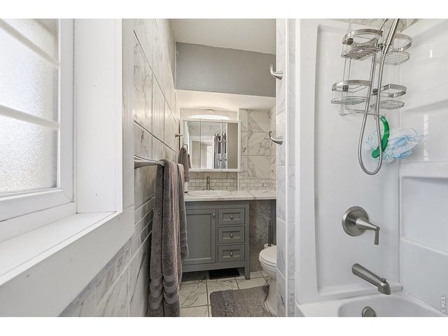 21081 County Road 66, Greeley, CO 80631