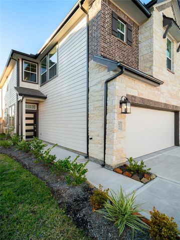 632 Silver Pear Ct, Montgomery, TX 77316