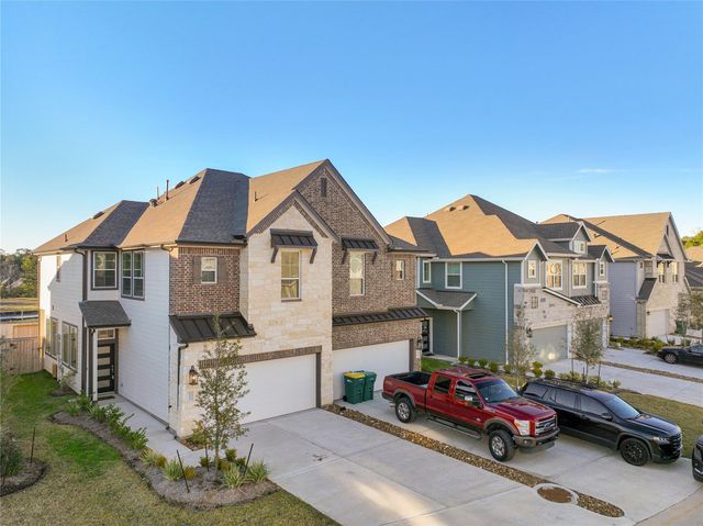 632 Silver Pear Ct, Montgomery, TX 77316
