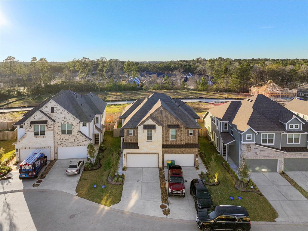 632 Silver Pear Ct, Montgomery, TX 77316