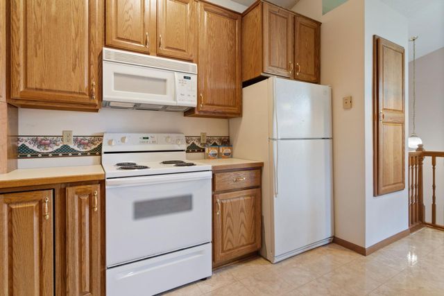 13136 Vintage Street NW, Coon Rapids, MN 55448