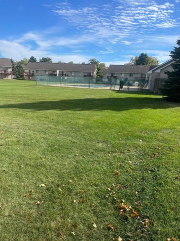 13136 Vintage Street NW, Coon Rapids, MN 55448