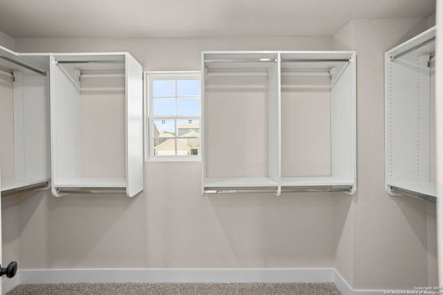 7010 Walkers Loop, Live Oak, TX 78233